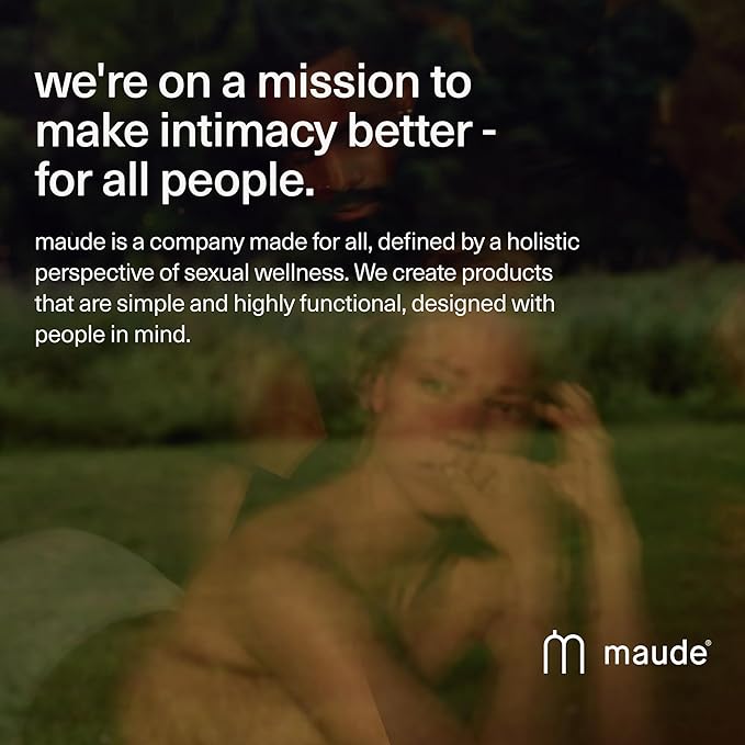 Maude Soak No. 1 - Nourishing Mineral Bath Salts - Hand-Harvested Dead Sea Salt with Magnesium & Potassium Chloride - Soften & Rejuvenate Skin - Notes of Amber, Cedar Leaf & Clove (8 oz)